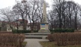 Sowiecki pomnik do likwidacji? W związku z wojną na Ukrainie radna z Głubczyc domaga się konkretnych działań 