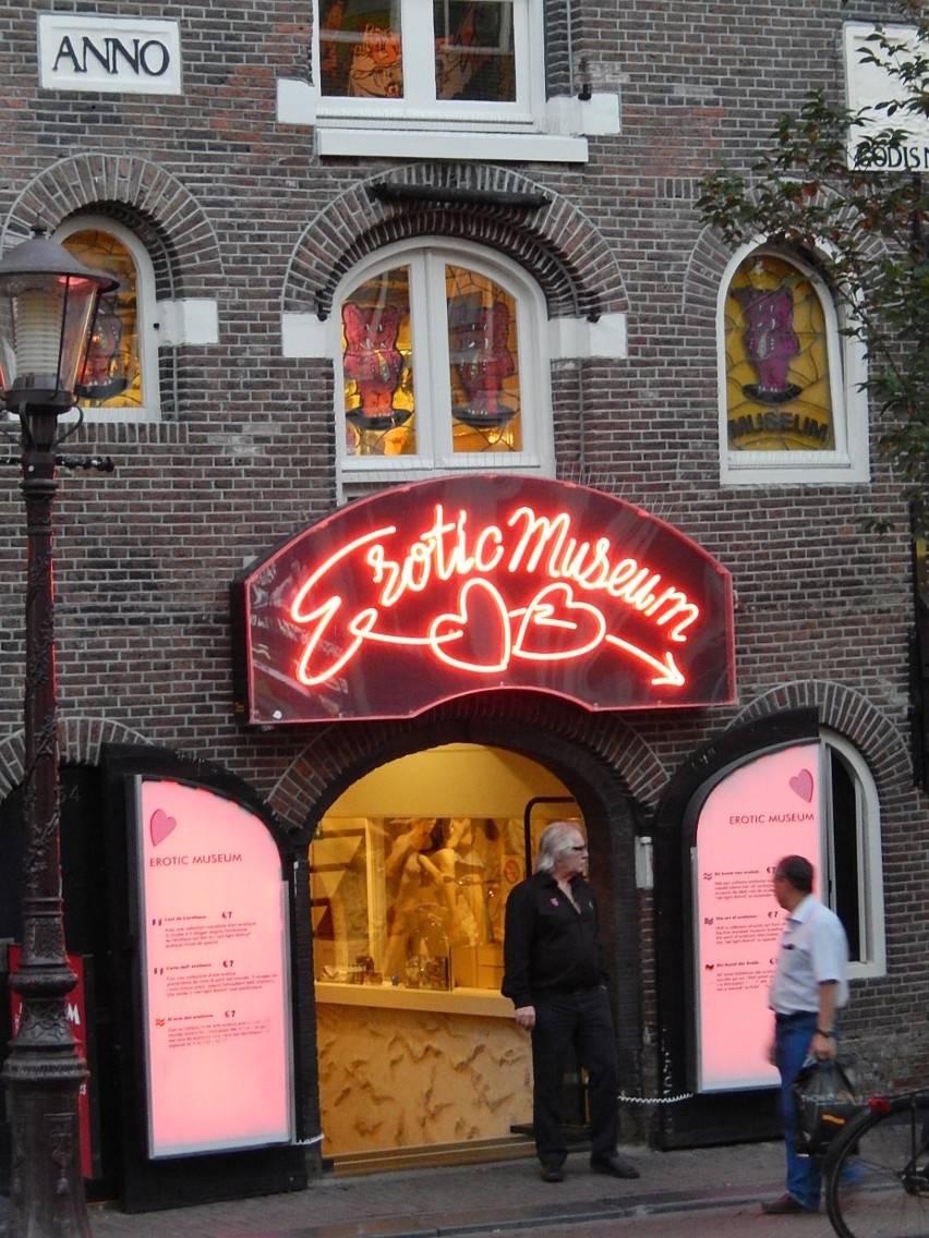 Muzeum Erotyczne, Amsterdam, Holandia

W 1985 roku w...