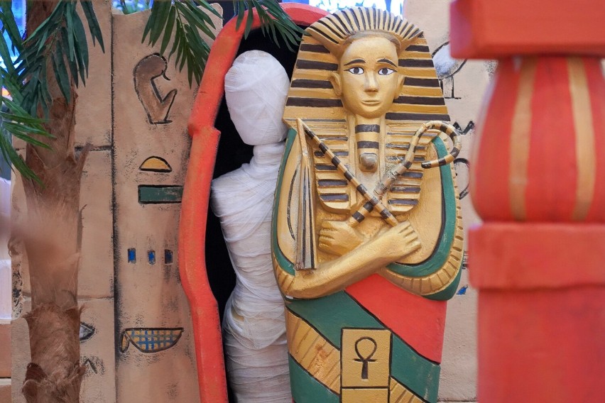 Mumie, grobowce, piramidy, a nawet pustynia – to wszystko można oglądać do 29 stycznia w Galerii Jurajskiej w Częstochowie