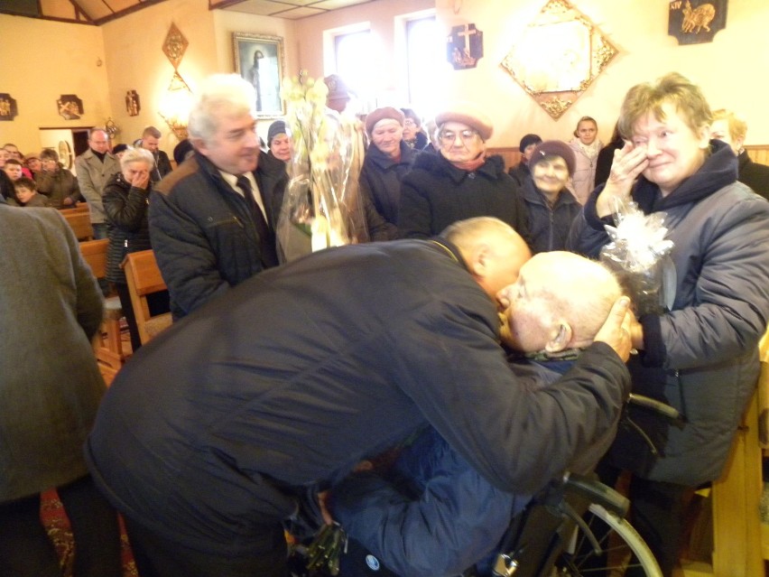 Stulatek z Radliczyc świętował z rodziną i sąsiadami [FOTO] 