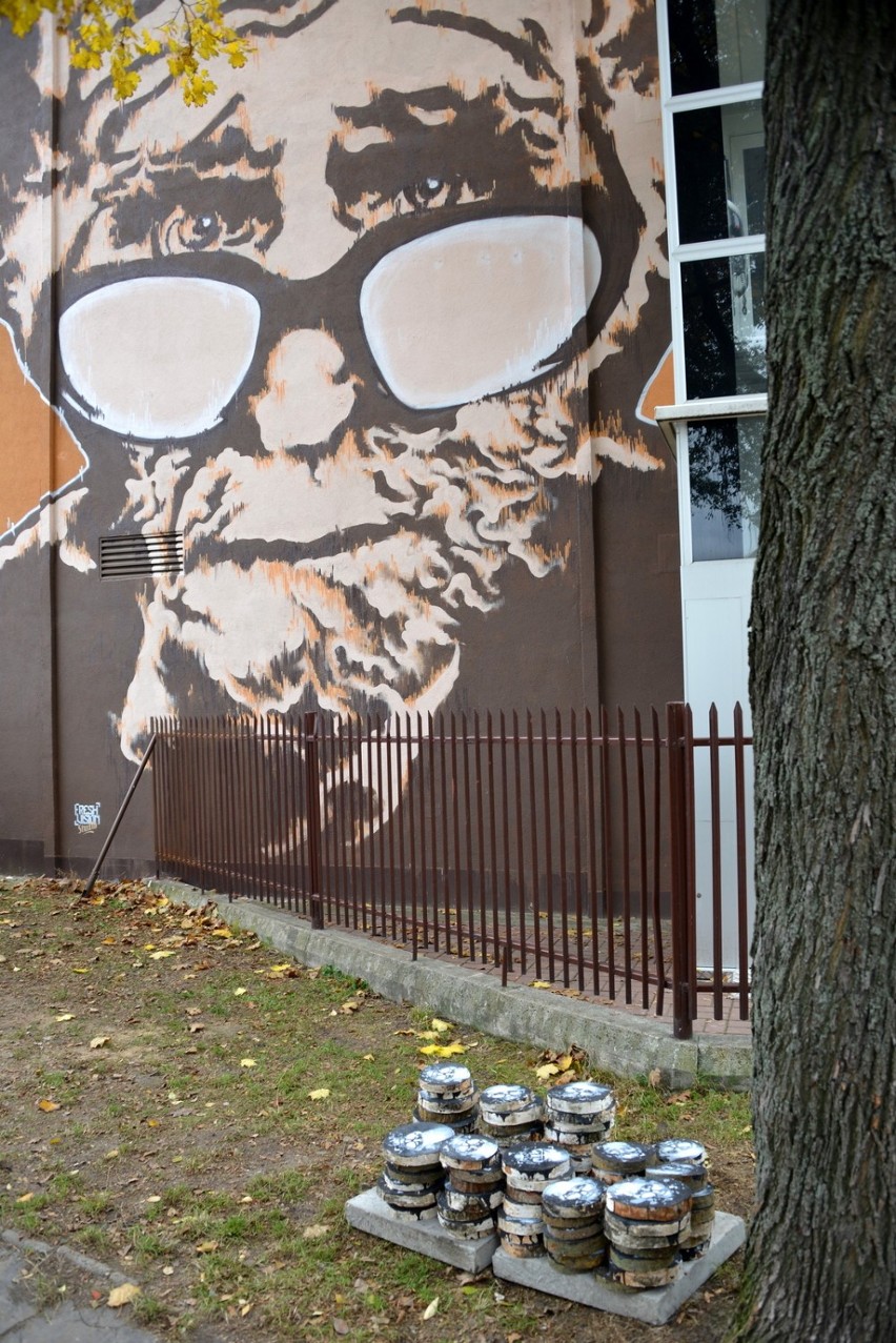 Dwa olbrzymie murale ozdobią centrum Kielc. To część ważnej akcji (WIDEO, zdjęcia)