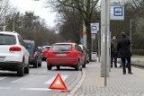 Wrocław: Chłopiec wbiegł pod koła samochodu. Wypadek na ul. Mickiewicza (ZDJĘCIA)