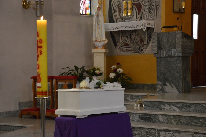 Pogrzeb dzieci martwo urodzonych w Kartuzach 20.10.2018