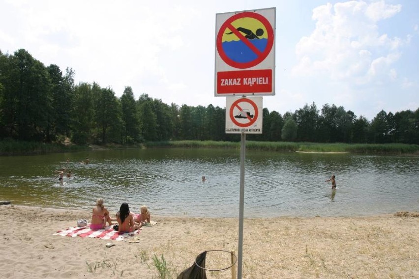 Zamknięte kąpielisko na Jeziorku Czerniakowskim