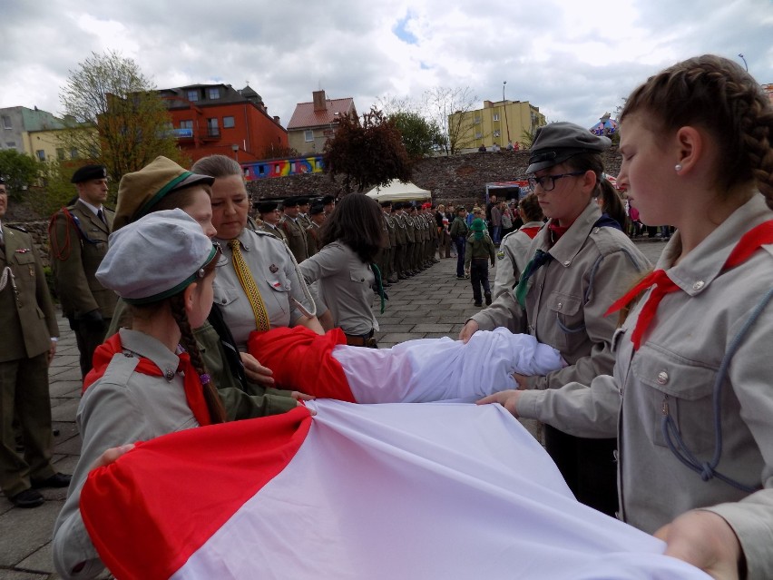 Tak przed pandemią obchodziliśmy Święto Flagi 2 maja