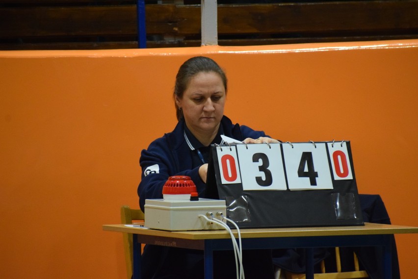 Tubądzin Volley Sieradz dał Bzurze Ozorków lekcję siatkówki