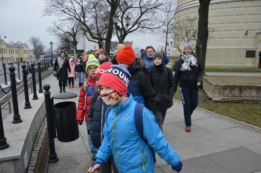 Zimowy rajd pieszy "Gorącego czaju łyk" 2020 w Piotrkowie