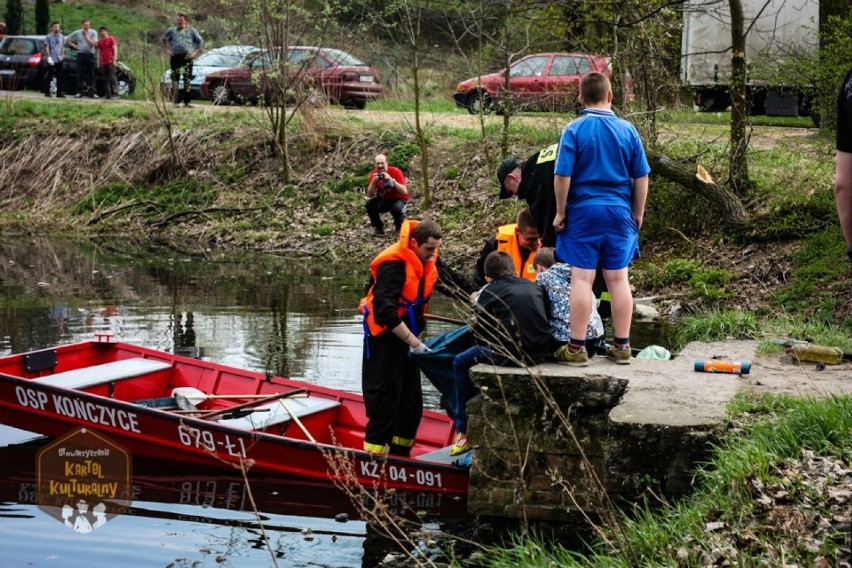 Staw w Rokitnicy. Akcja "Wstaw się za stawem" (ubiegłoroczna...