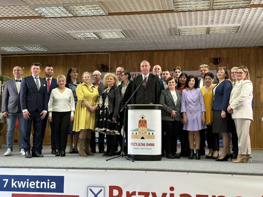 Przyjazna Gmina zaprezentowała kandydatów do rady i kandydata na burmistrza Wielunia