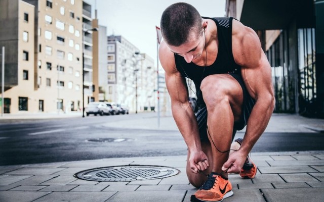 Panny lubią wyzwania. I zawsze dążą do osiągnięcia wyznaczonego celu. Dobra dla nich będą dyscypliny sportowe, które mają zasady i trzeba ich przestrzegać. Osoby spod tego znaku lubią gry zespołowe. Poleca się dla nich: gry w grupie, jazdę na rowerze i biegi na długie dystanse oraz CrossFit.