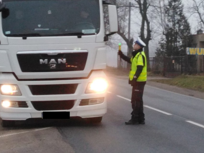 „Trzeźwy kierujący" w regionie. Policjanci z Rypina skontrolowali blisko 1200 kierowców [zdjęcia]