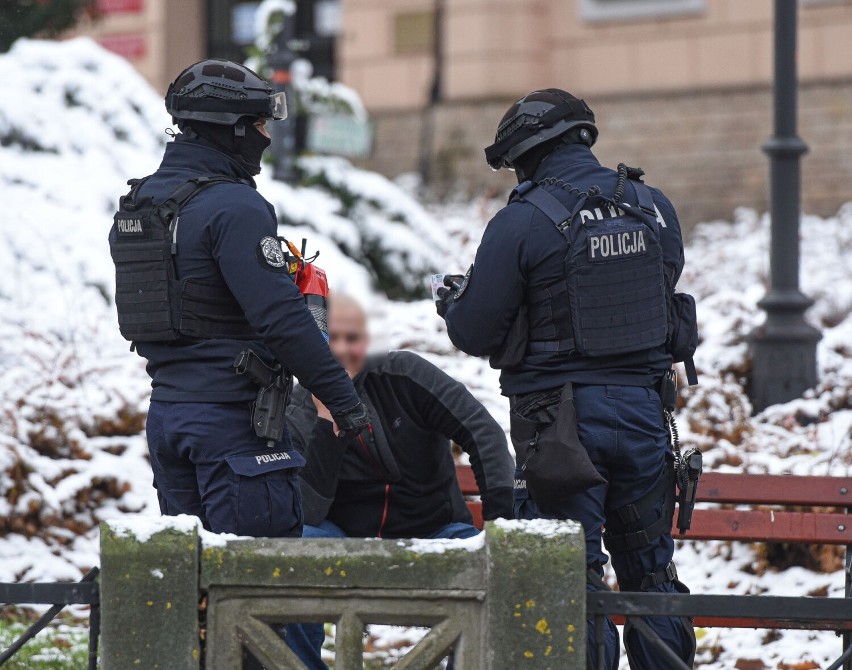 Derby Przemyśla 2022. Ilu policjantów zabezpieczało mecz? To tajemnica! Zobacz zdjęcia z miasta!