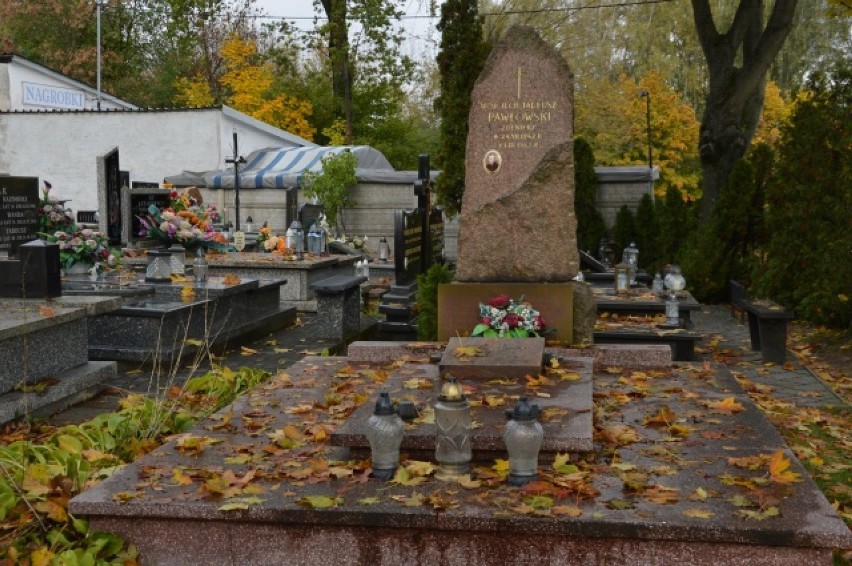 Wszystkich Świętych 2020. Cmentarz komunalny w Bełchatowie  