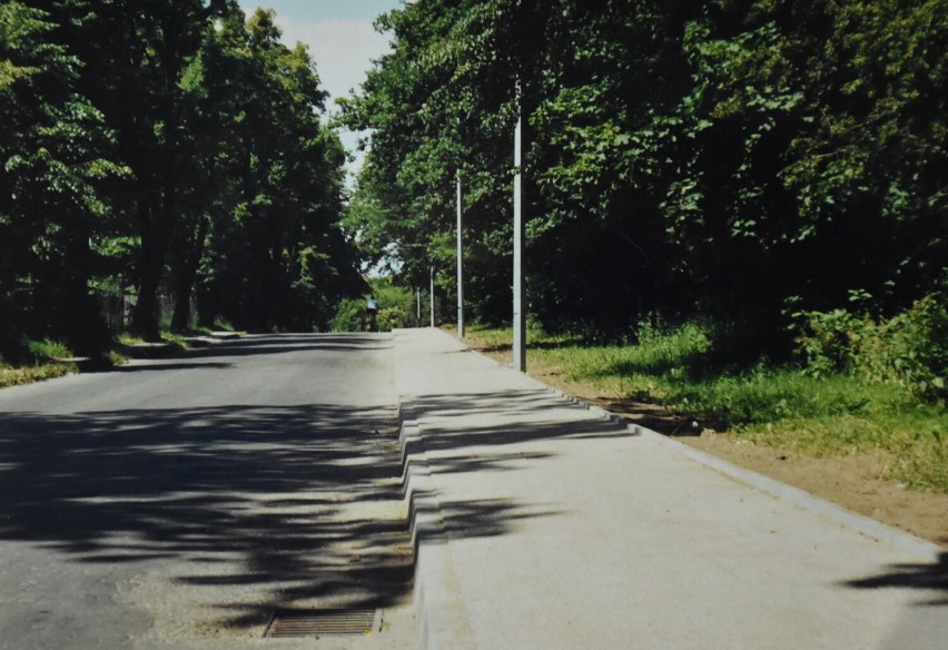 Jakie samochody królowały kiedyś na ulicach Malborka? Motoryzacja w latach 90. ubiegłego wieku