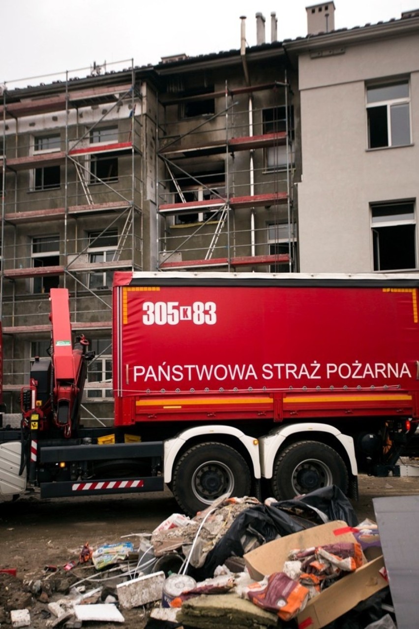 Kraków. Pożar jednego z budynku MDK [ZDJĘCIA]