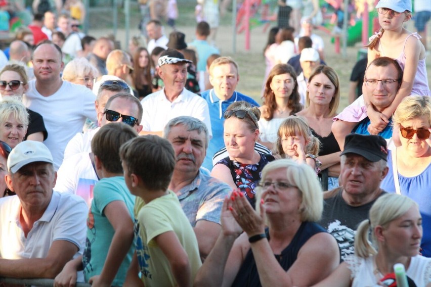 Powitanie Lata w Starym Mieście 2022. Tłumu bawiły się na Wielkopolskiej Biesiadzie. [ZDJĘCIA]