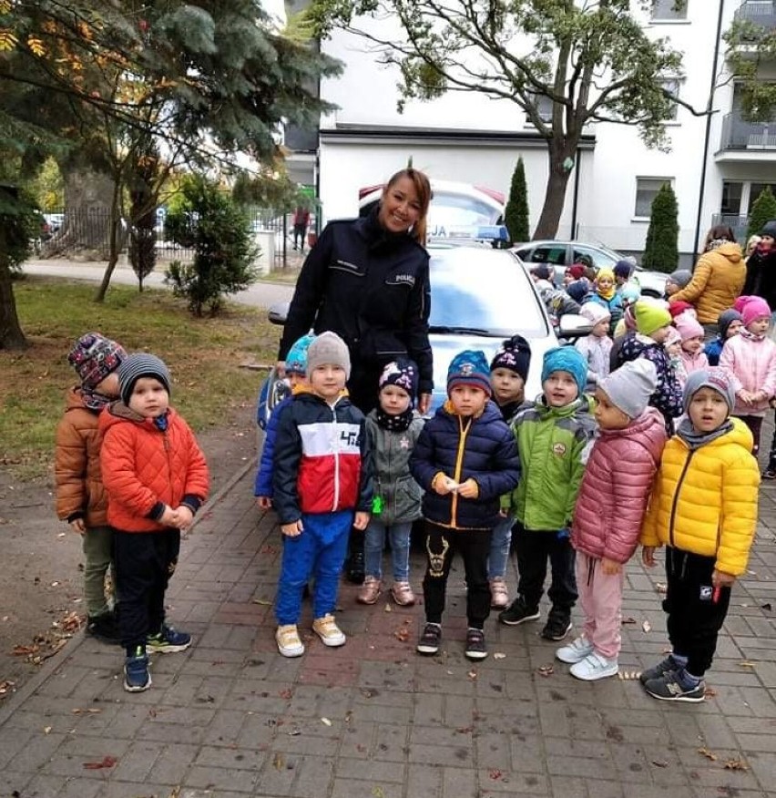 Policjanci odwiedzili przedszkolaków z Aleksandrowa