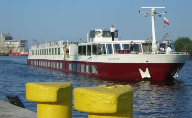 Mv Johannes Brahms