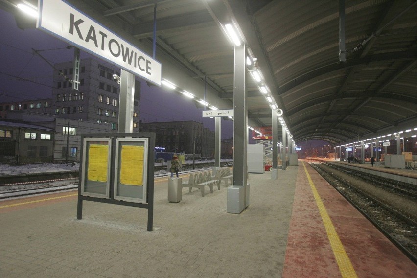 Strajk na kolei [ZDJĘCIA]. Zobacz jak było w Katowicach