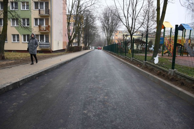 Kończy się remont drogi od pośredniaka do przedszkola nr 7 w Piotrkowie