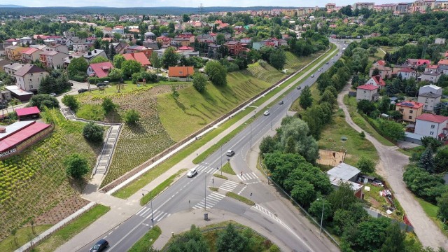 Na ulicy Kardynała Stefana Wyszyńskiego, do skrzyżowania z ulicą Sadową powstanie trzeci pas ruchu, lewoskręt