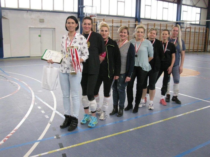 Nowy Dwór Gdański: zakończono XVI edycję Miejskiej Ligi Piłki Siatkowej Kobiet