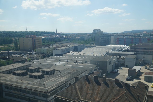 Amerykańska firma Westinghouse Electric Company ogłosiła otwarcie w Krakowie światowej klasy Globalne Centrum Usług Wspólnych. Wybrano lokalizację na Zabłociu.