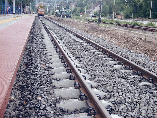 Na trasę Szklarska Poręba-Jelenia Góra pociągi powrócą w tym roku