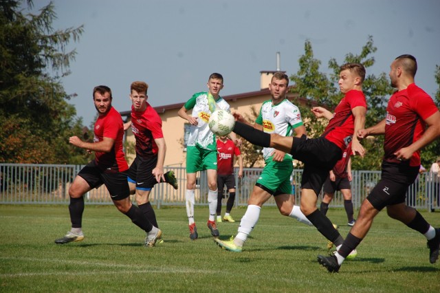 W rundzie jesiennej Zamczysko Mrukowa również przegrało ze Startem Rymanów 0-4 na swoim stadionie w Samoklęskach