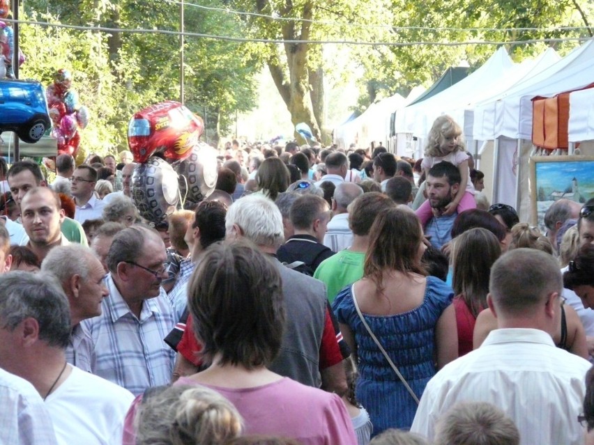 Radomszczanie oblegali staropolski kiermasz podczas II Festiwalu Zalewajki [ZDJĘCIA]