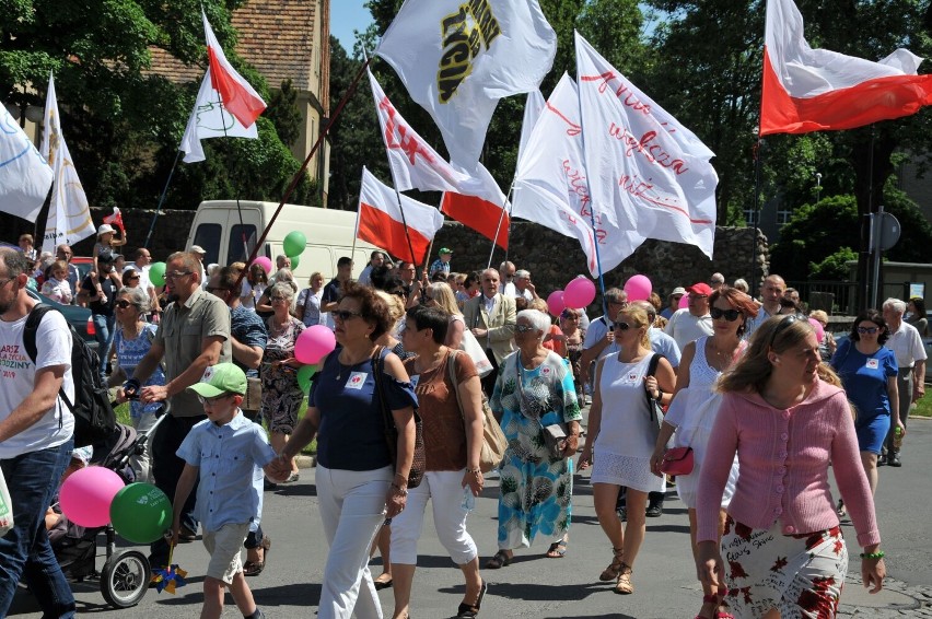 I Marsz dla Życia i Rodziny w Żarach zorganizowano w 2019...