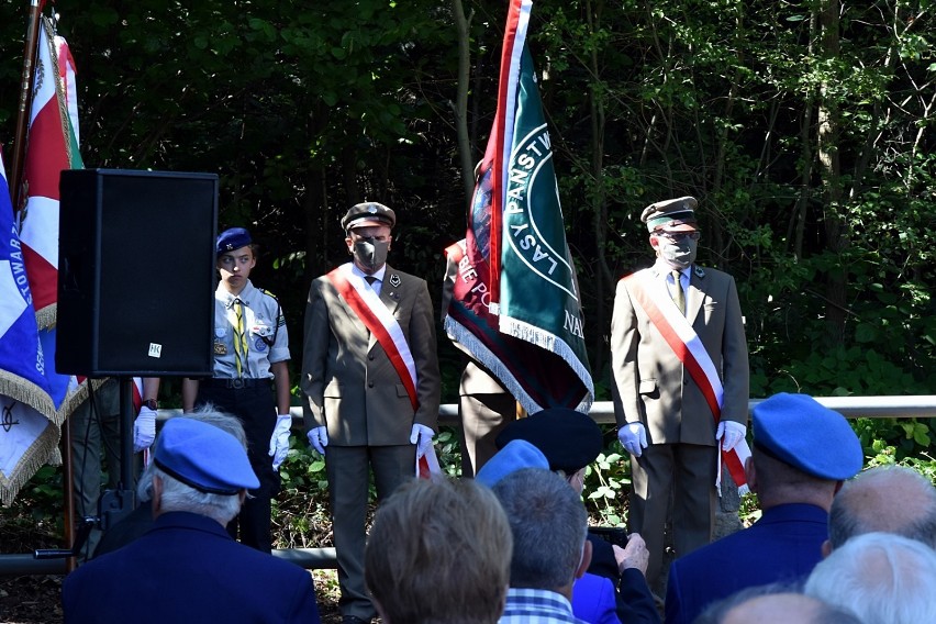Uroczystość związane z 76 rocznicą zestrzelenia polskiej załogi lotniczej bombowca Halifax