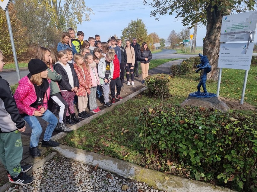 Gminą Stara Dąbrową zawładnęły Dąbrusie i Dąbrówki