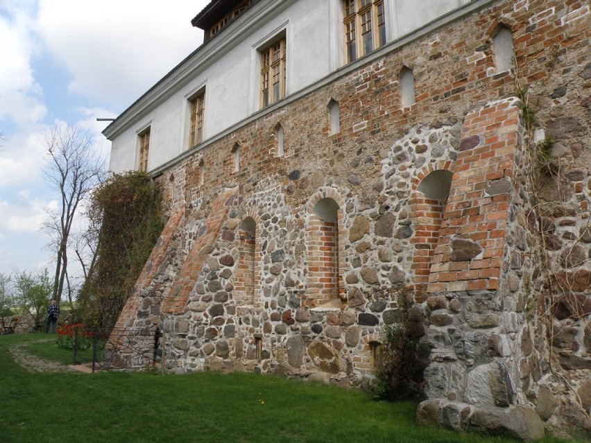 W latach 1811-1870 w klasztorze działał zajazd pocztowy.