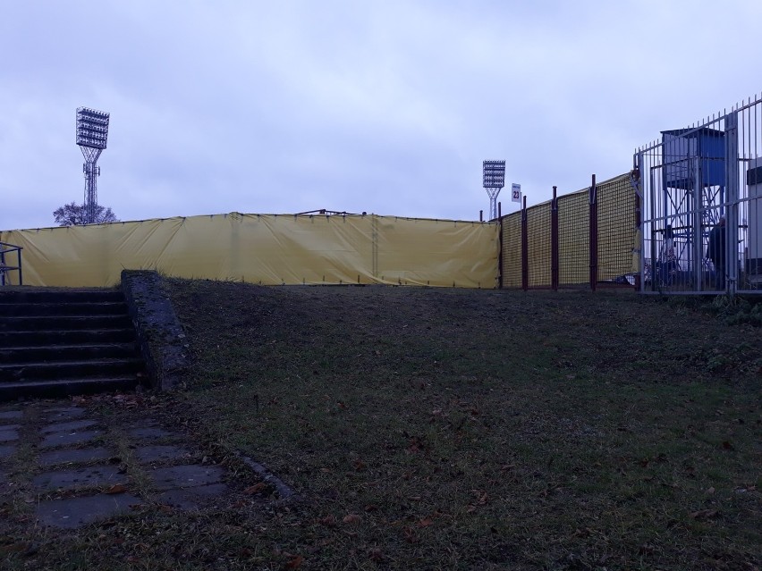 Stadion Pogoni szykowany na mecz z Zagłębiem Sosnowiec.