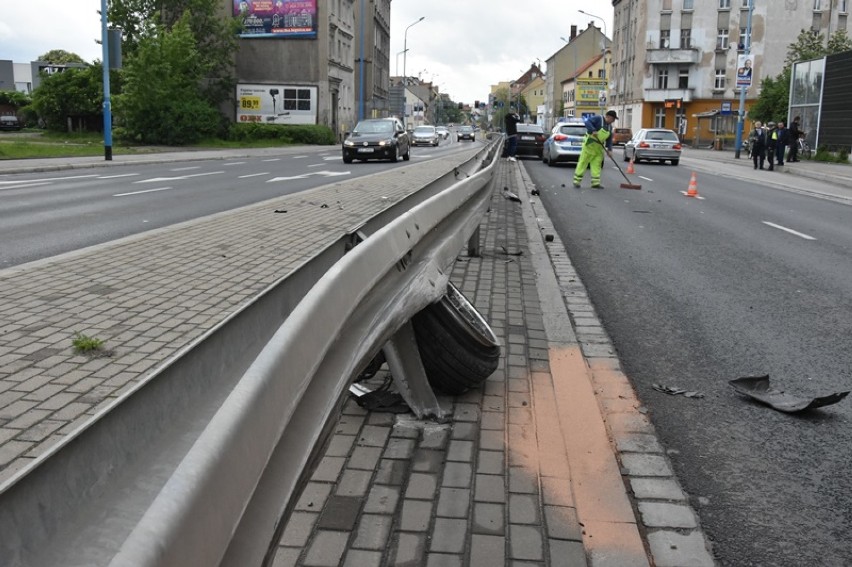 Wypadek na ulicy Żołnierzy II Armii Wojska Polskiego w Legnicy [ZDJĘCIA]