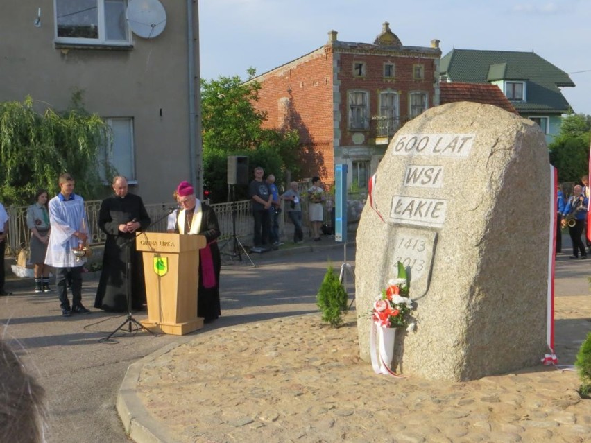 Łąkie: 600-lecie wsi Łąkie. Poświęcenie i odsłonięcie pamiątkowego obelisku w Łąkie [FOTO]