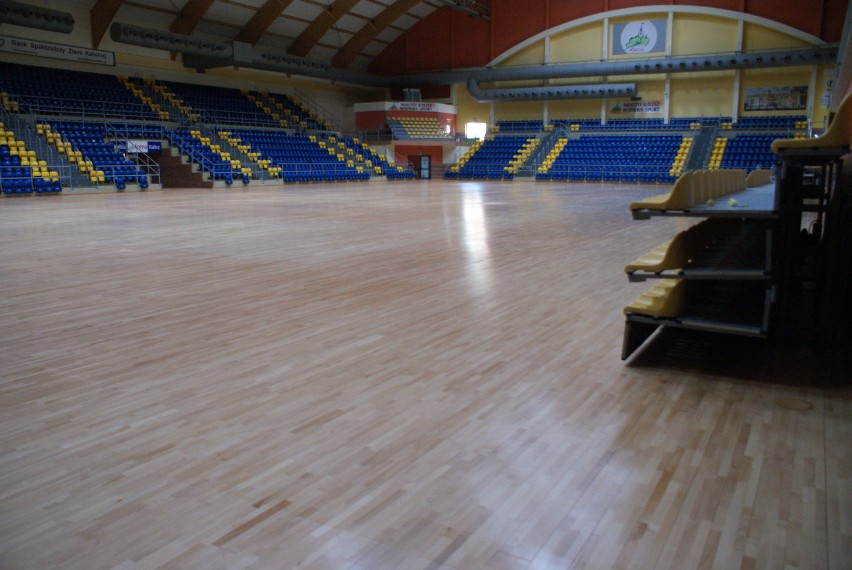 Hala Kalisz Arena: Wstrzymano remont parkietu