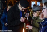 Grudziądzanie odebrali światło z Betlejem [wideo, zdjęcia]