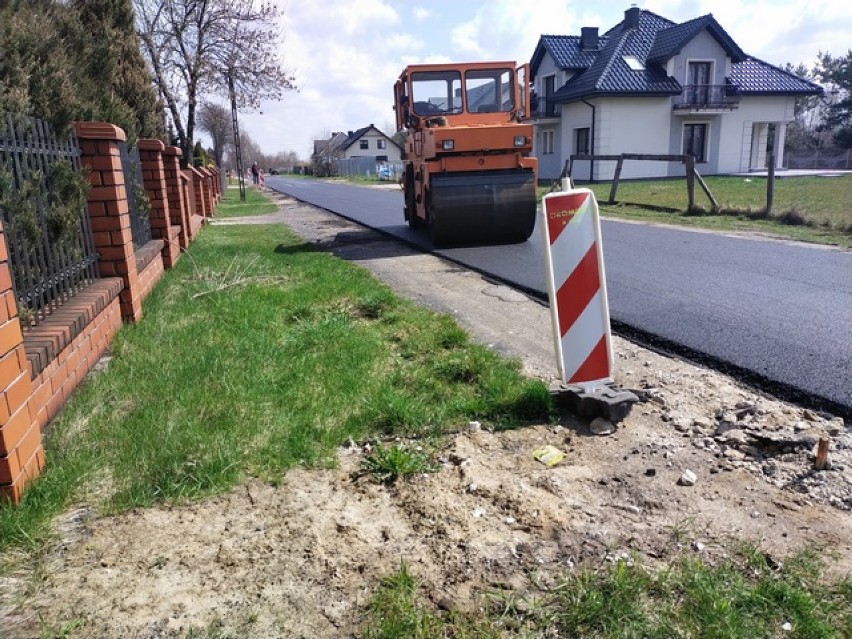 Remont ulicy Popiełuszki w Radomsku zakończony. Jest sieć kanalizacyjna i nowa nawierzchnia