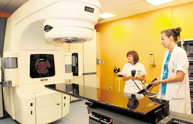 W ośrodku onkologicznym przy szpitalu im. Kopernika prowadzi się m.in. teleradioterapię