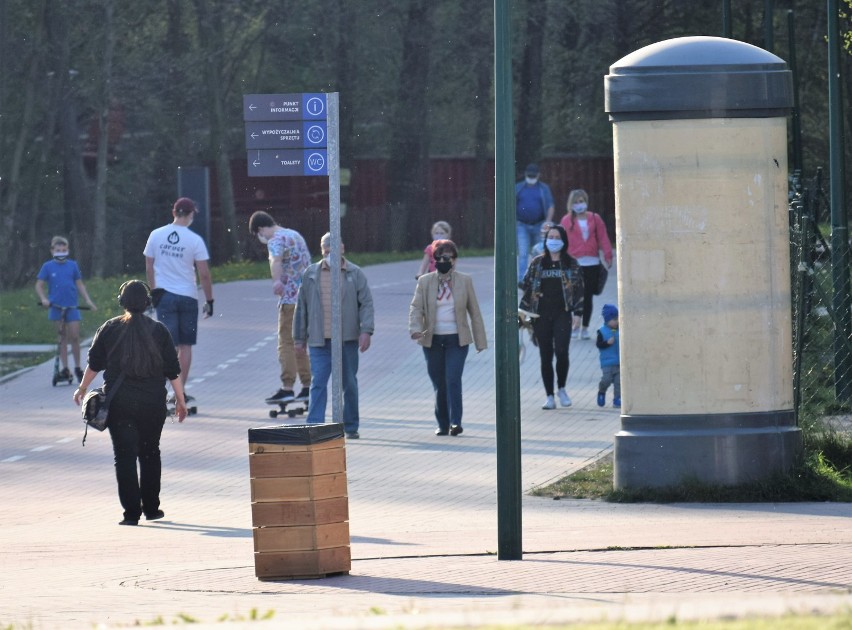 Zdecydowana większość mieszkańców regionu zachowuje się...