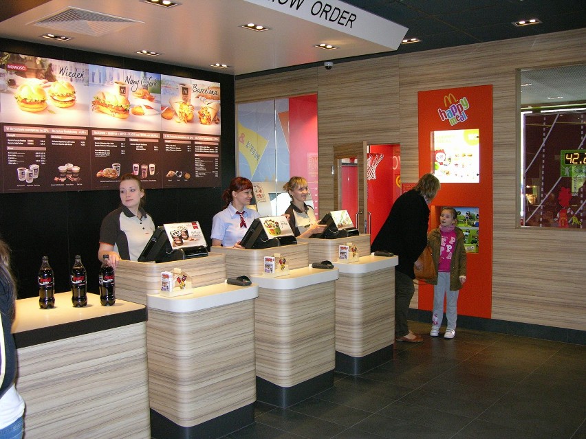 Restauracja McDonald's w Skierniewicach otwarta [ZDJĘCIA]
