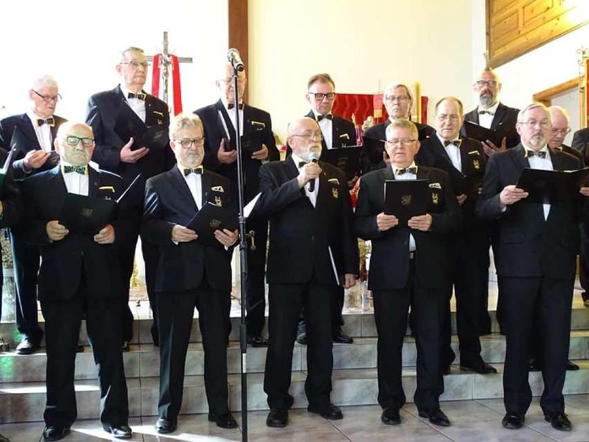 Koncert chóru w Kościele Miłosierdzia Bożego w Liniewie