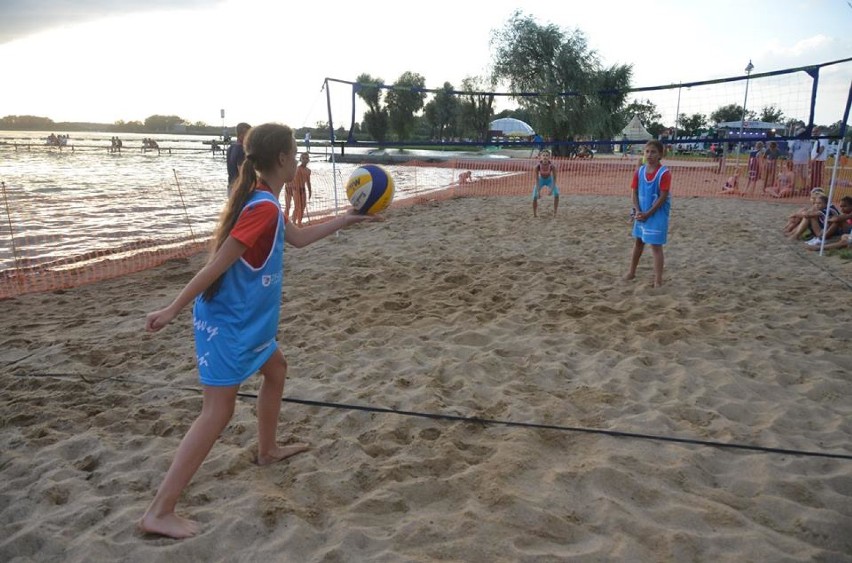 Grand Prix Zbąszynia w Siatkówce Plażowej 2017 Turniej Nocny