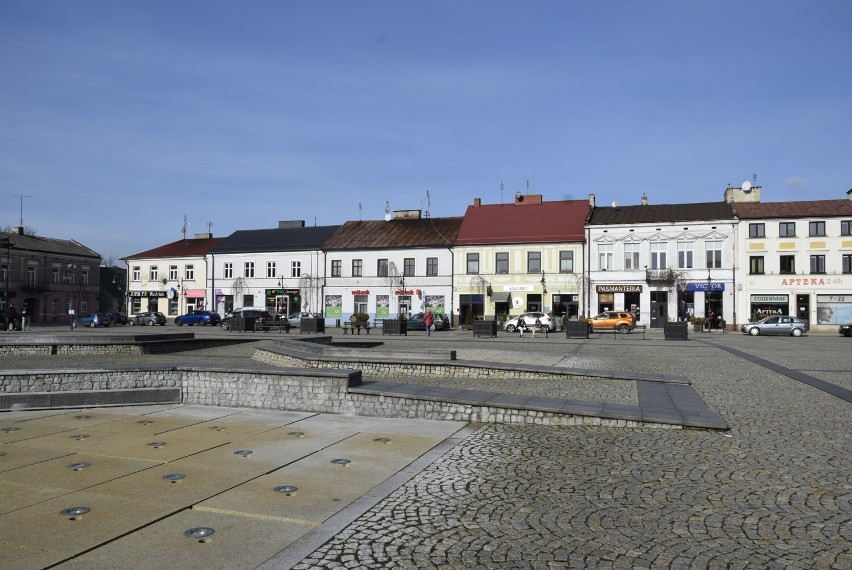 Wkrótce ten kształt Rynku w Skierniewicach przejdzie do historii