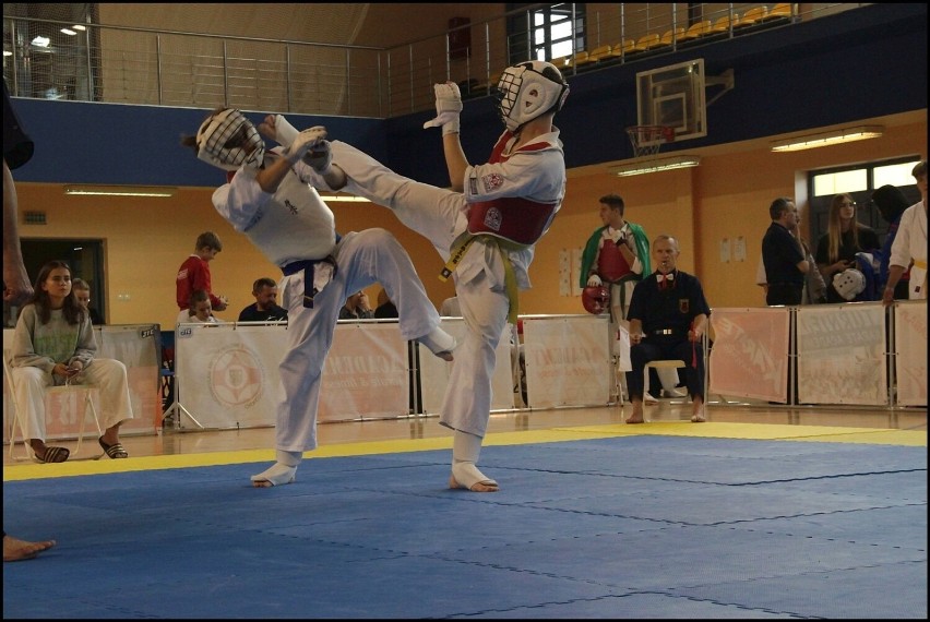 Ostrowski Klub Karate Kyokushinkai. Kacper Podbielski na podium Mistrzostw Polski