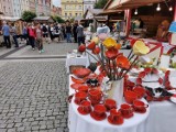 Zaplanuj czas na ceramikę w Bolesławcu, chleby i pierniki w Jaworze, przysmaki karkonoskie w Jeleniej Górze i Jakuby w Zgorzelcu