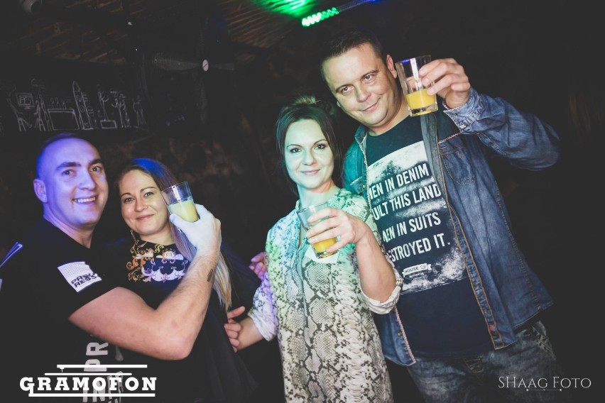 Impreza w klubie Gramofon w Brodnicy 30 listopada 2018 [zdjęcia]