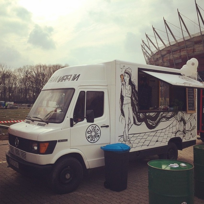 Foodtrucki na Woli. Na Górczewskiej staną wozy z ulicznym...